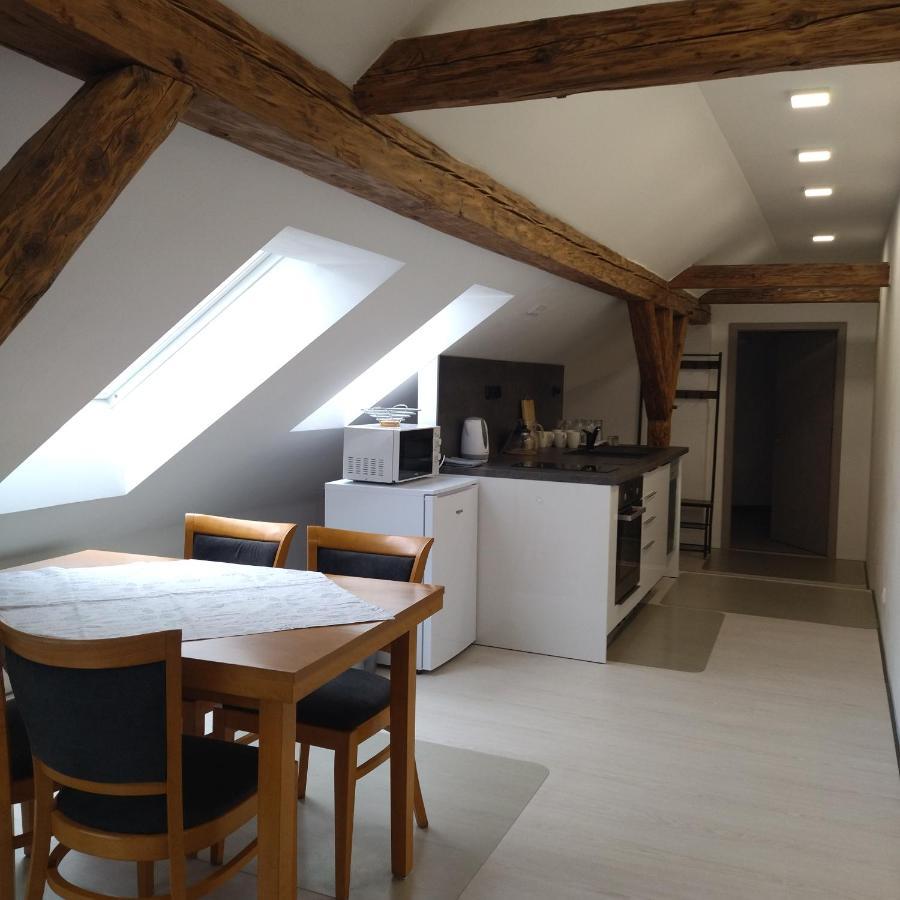 Apartmány s výhledem na zámek II Vimperk Exterior foto