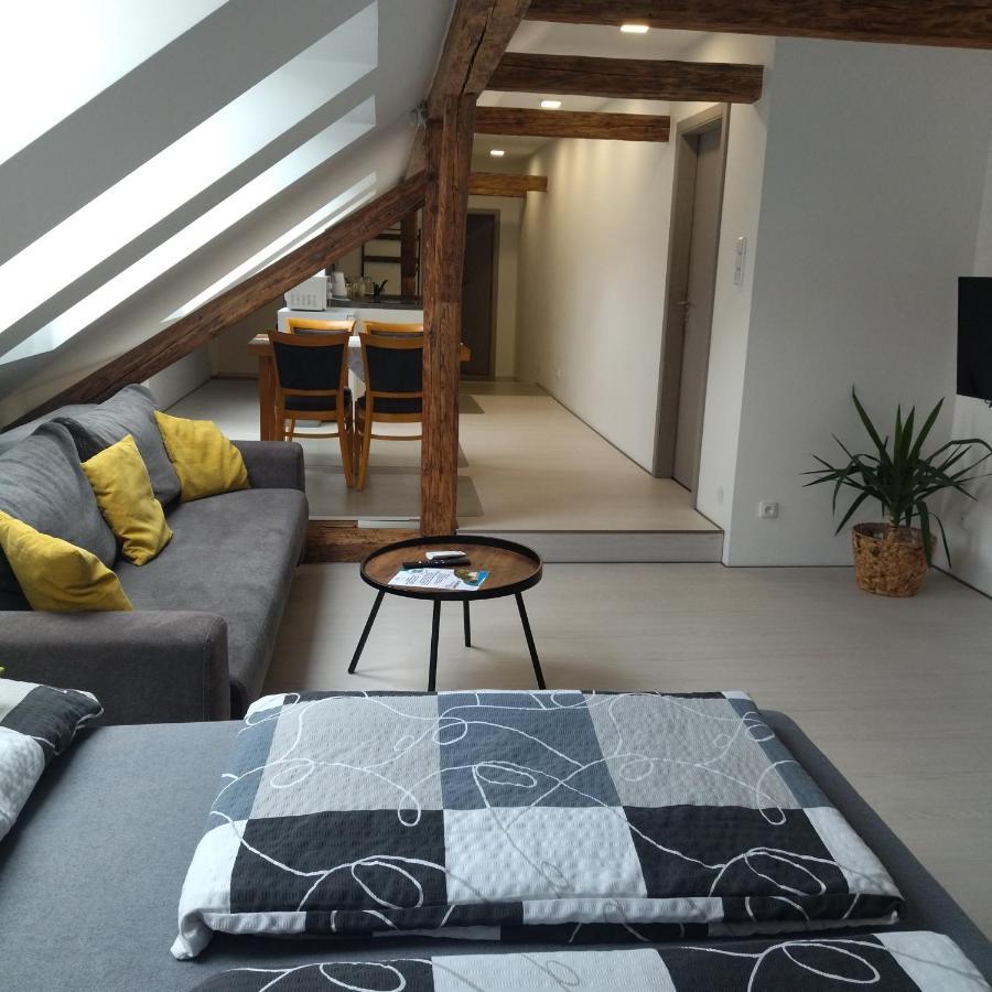 Apartmány s výhledem na zámek II Vimperk Exterior foto